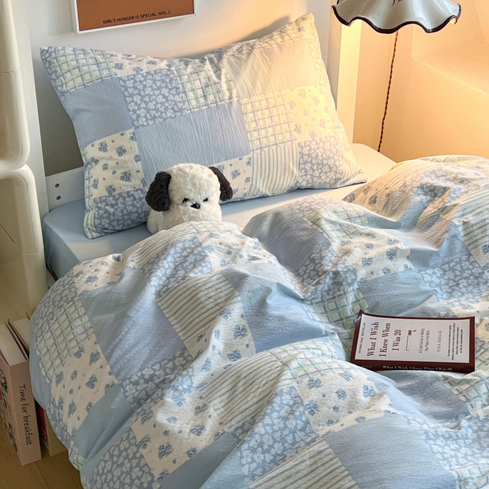 91家纺网 家纺一手货源 找家纺 妖妖家纺2025云感双层纱学生三件套 露华浓