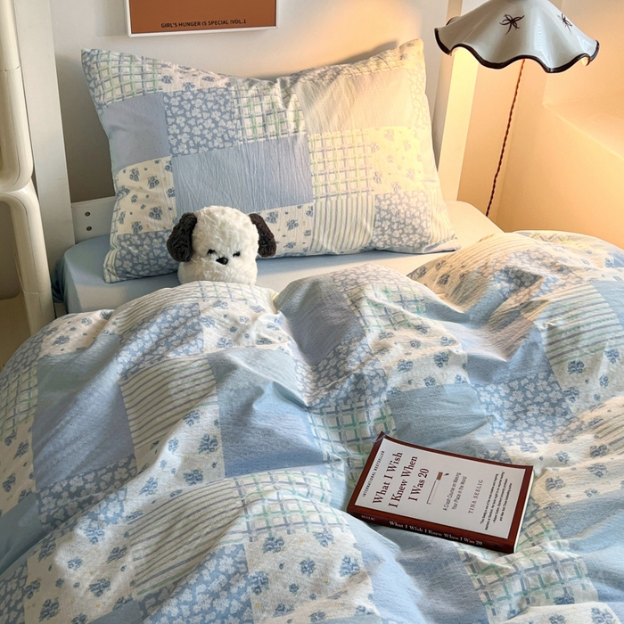 91家纺网 家纺一手货源 找家纺 妖妖家纺2025云感双层纱学生三件套 露华浓