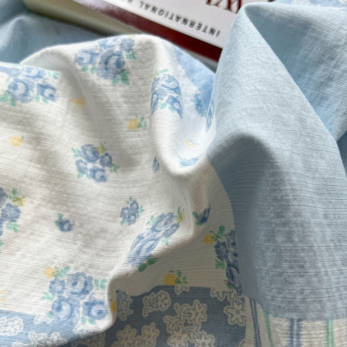 91家纺网 家纺一手货源 找家纺 妖妖家纺2025云感双层纱学生三件套 露华浓