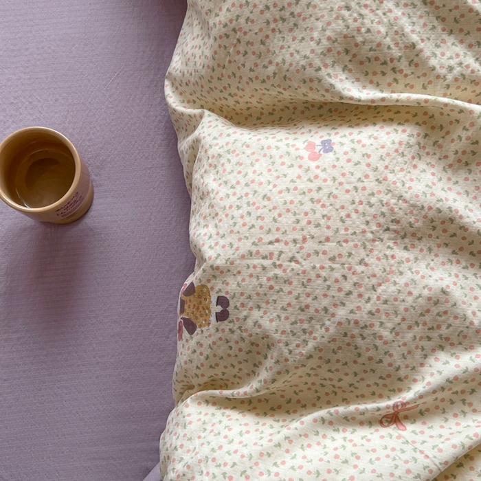 91家纺网 家纺一手货源 找家纺 妖妖家纺2025云感双层纱学生三件套 美美春游