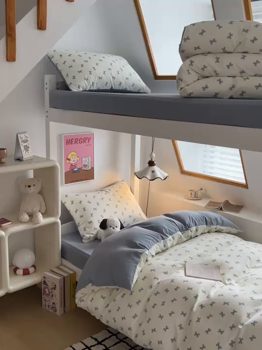 91家纺网 家纺一手货源 找家纺 妖妖家纺2025云感双层纱学生三件套 蓝结飘飘