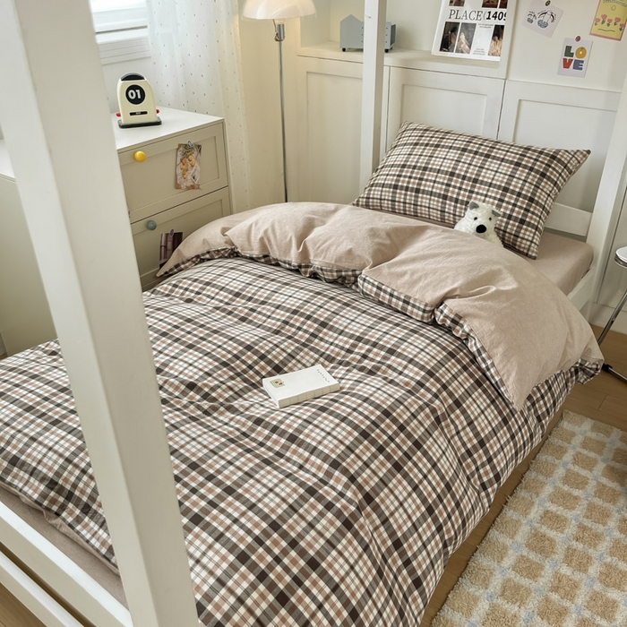 91家纺网 家纺一手货源 找家纺 ab家纺  2025新款40支A类水洗棉学生三件套 茶里-咖