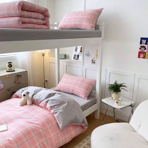 91家纺网 家纺一手货源 找家纺 ab家纺  2025新款40支A类水洗棉学生三件套 富士格-粉