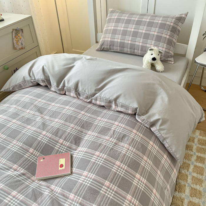 91家纺网 家纺一手货源 找家纺 ab家纺  2025新款40支A类水洗棉学生三件套 富士格-灰