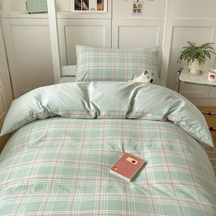 91家纺网 家纺一手货源 找家纺 ab家纺  2025新款40支A类水洗棉学生三件套 富士格-绿