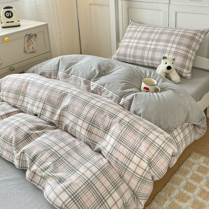 91家纺网 家纺一手货源 找家纺 ab家纺  2025新款40支A类水洗棉学生三件套 觅果-粉