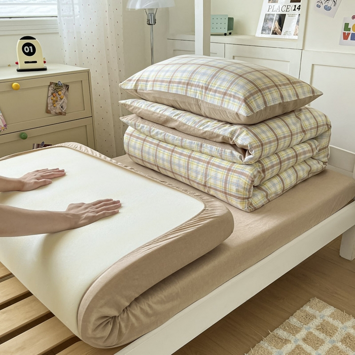 91家纺网 家纺一手货源 找家纺 ab家纺  2025新款40支A类水洗棉学生三件套 楠艺-咖