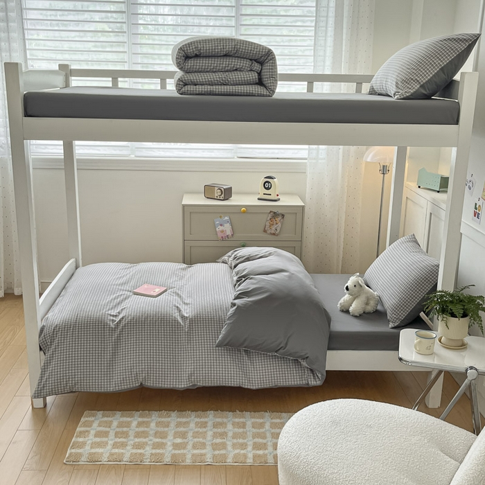 91家纺网 家纺一手货源 找家纺 ab家纺  2025新款40支A类水洗棉学生三件套 若兮-灰