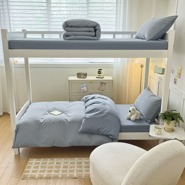 91家纺网 家纺一手货源 找家纺 ab家纺  2025新款40支A类水洗棉学生三件套 若兮-兰