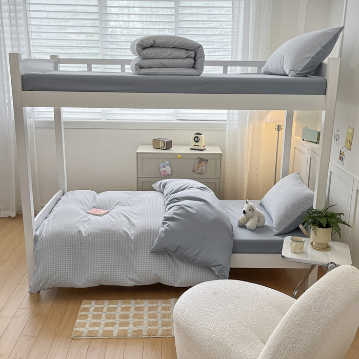 91家纺网 家纺一手货源 找家纺 ab家纺  2025新款40支A类水洗棉学生三件套 森浅-兰