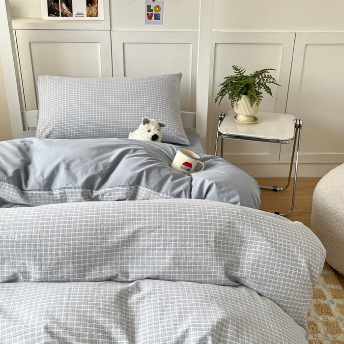 91家纺网 家纺一手货源 找家纺 ab家纺  2025新款40支A类水洗棉学生三件套 森浅-兰