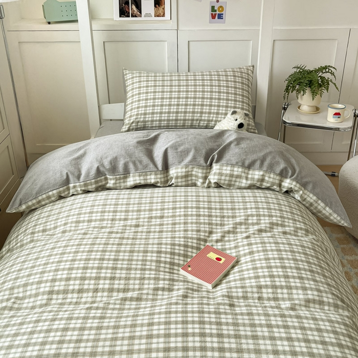 91家纺网 家纺一手货源 找家纺 ab家纺  2025新款40支A类水洗棉学生三件套 芷安绿