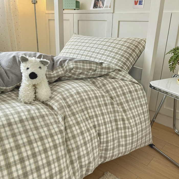 91家纺网 家纺一手货源 找家纺 ab家纺  2025新款40支A类水洗棉学生三件套 芷安绿