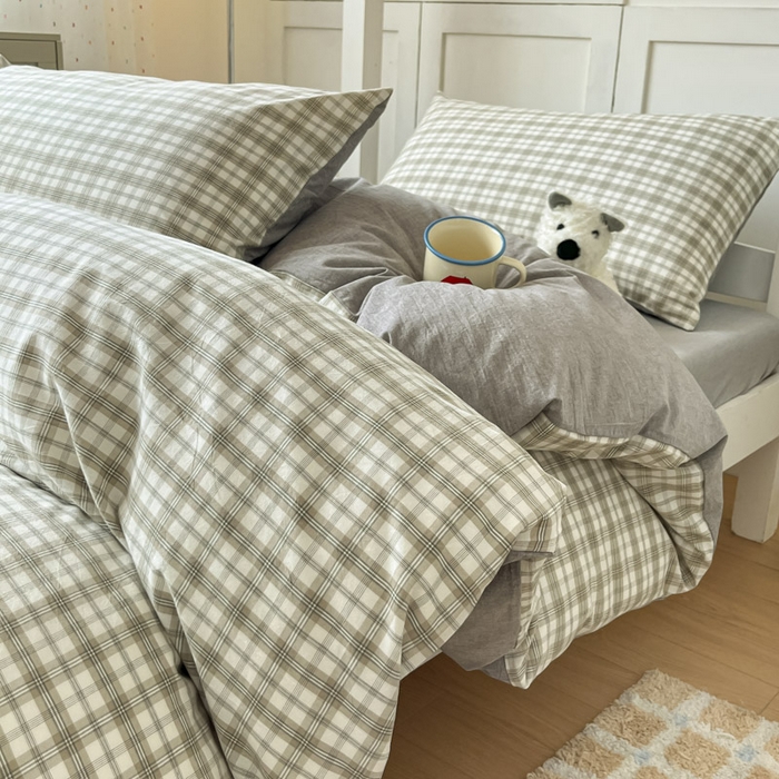 91家纺网 家纺一手货源 找家纺 ab家纺  2025新款40支A类水洗棉学生三件套 芷安绿