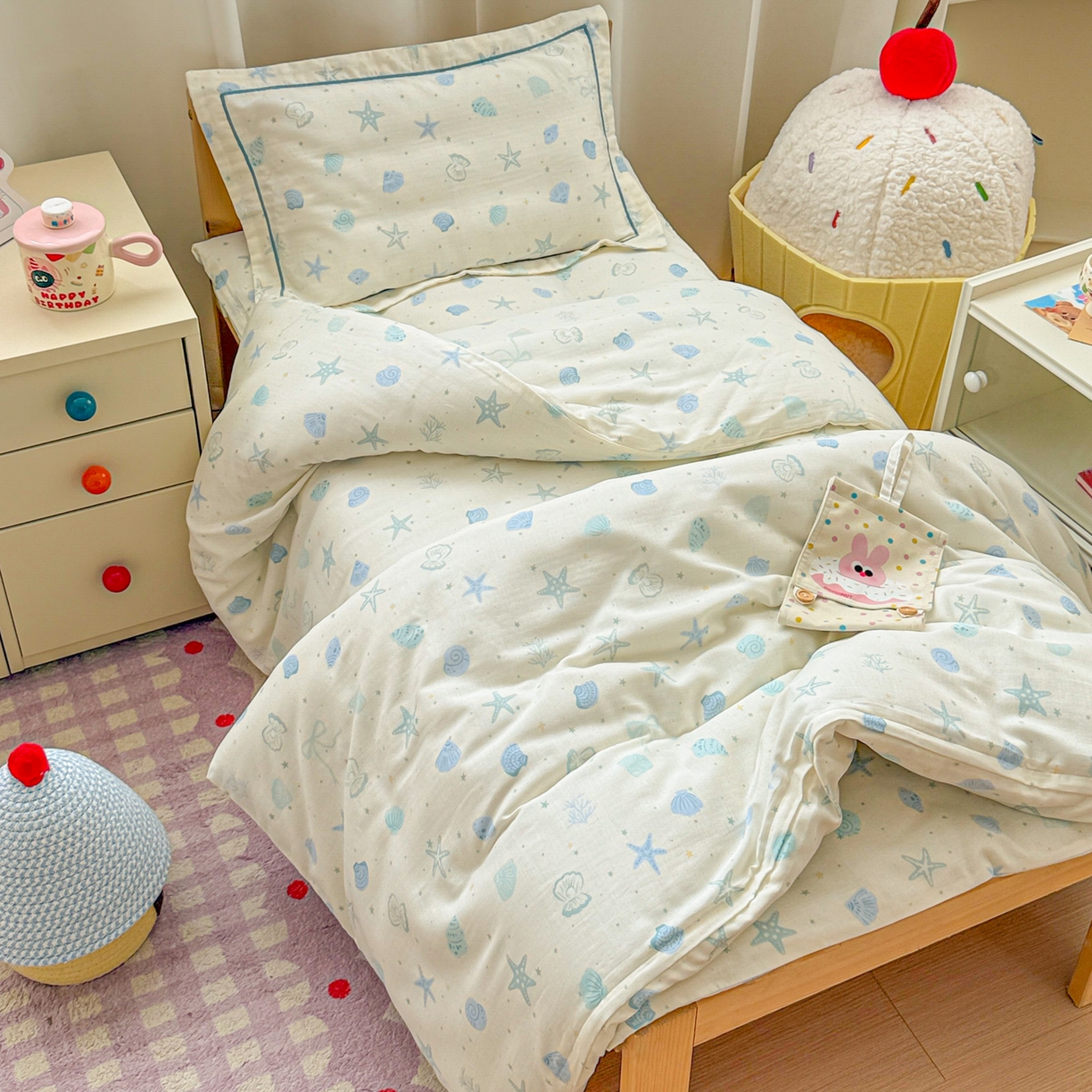 91家纺网 家纺一手货源 找家纺 （总）简宜家居（朝初家纺） 2025新款幼儿园双层纱套件