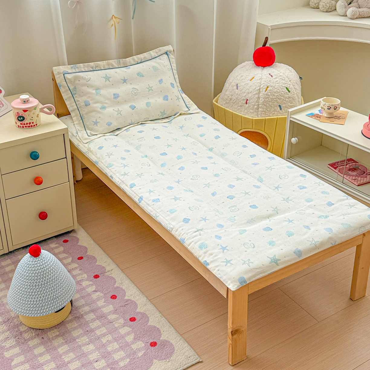 91家纺网 家纺一手货源 找家纺 （总）简宜家居（朝初家纺） 2025新款幼儿园双层纱套件