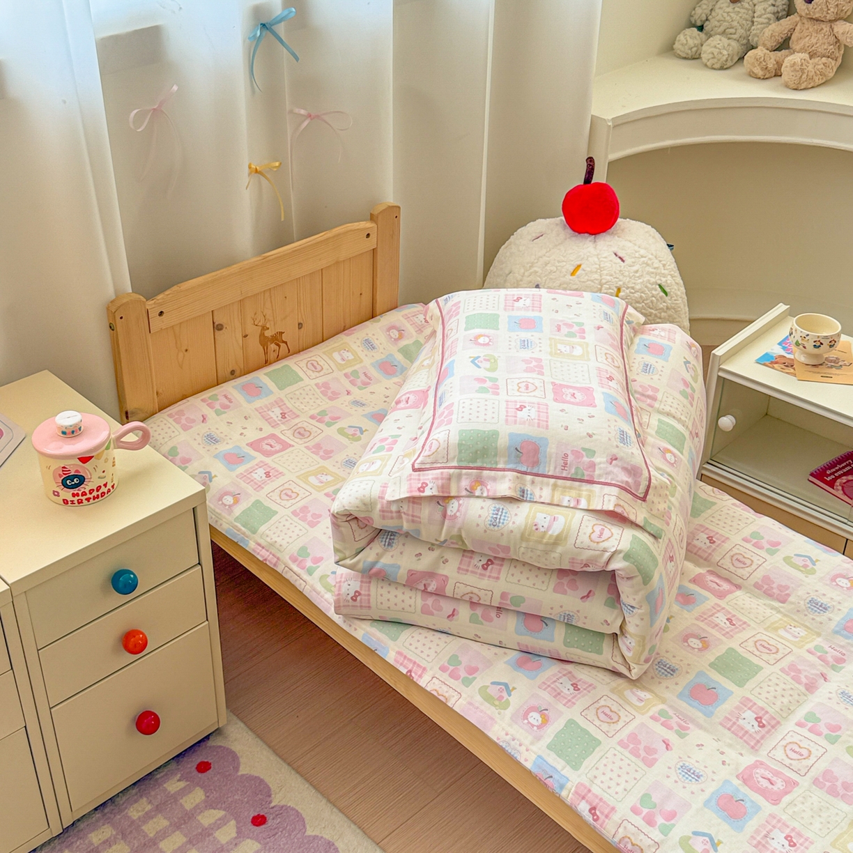 91家纺网 家纺一手货源 找家纺 简宜家居（朝初家纺） 2025新款幼儿园双层纱套件 拼格童话