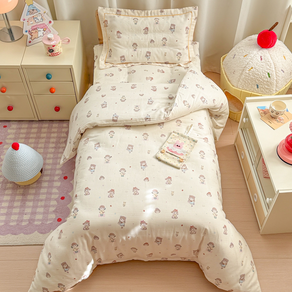 简宜家居（朝初家纺） 2025新款幼儿园双层纱套件 稚趣女孩