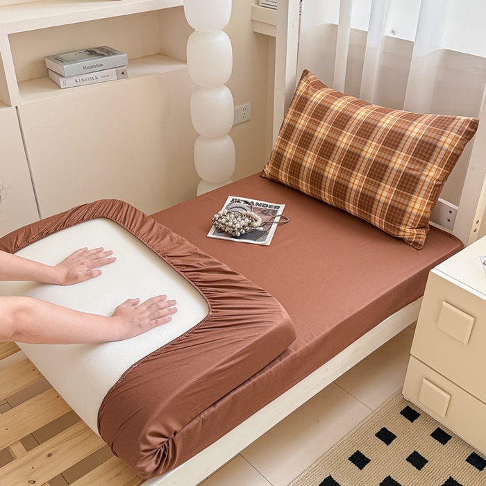 91家纺网 家纺一手货源 找家纺 呗旺鹿 2025新款12868全棉纯棉学生床三件套四件套 洛可可