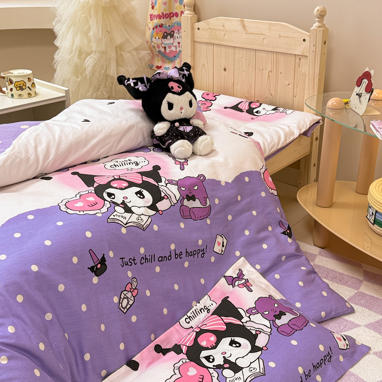 91家纺网 家纺一手货源 找家纺 简宜家居（朝初家纺） 2025新款三丽鸥花型幼儿园套件 库洛米紫