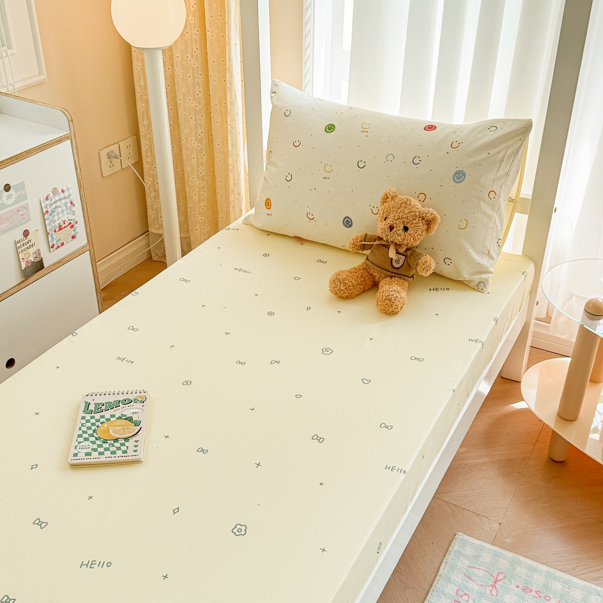 91家纺网 家纺一手货源 找家纺 呗旺鹿  2025新款学生床全棉纯棉卡通小清新三件套四件套 多彩笑脸