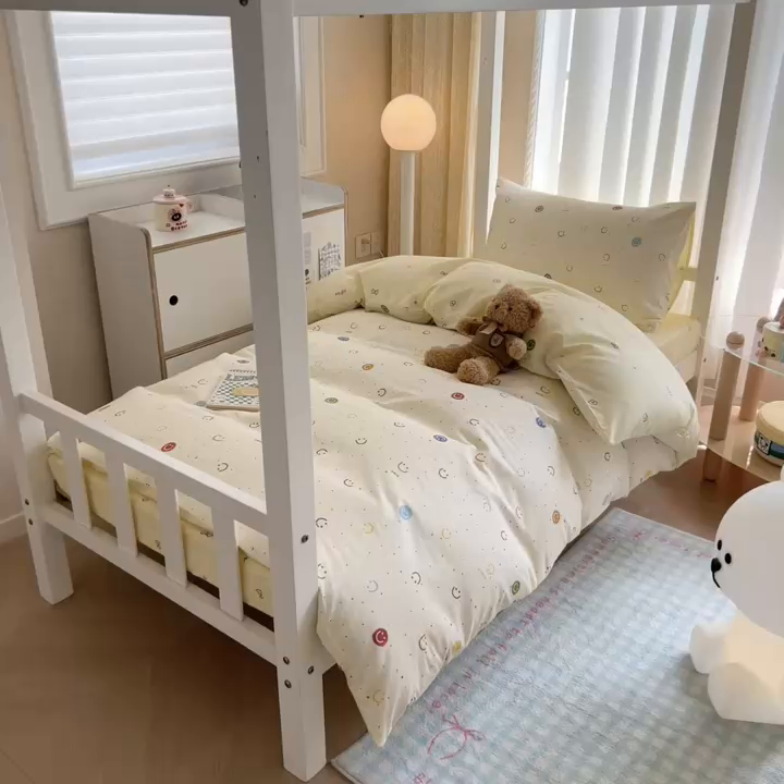 91家纺网 家纺一手货源 找家纺 呗旺鹿  2025新款学生床全棉纯棉卡通小清新三件套四件套 多彩笑脸