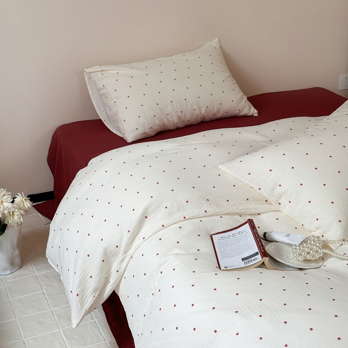 91家纺网 家纺一手货源 找家纺 山舍2025新款皱皱双层纱四件套 波尔卡红波点