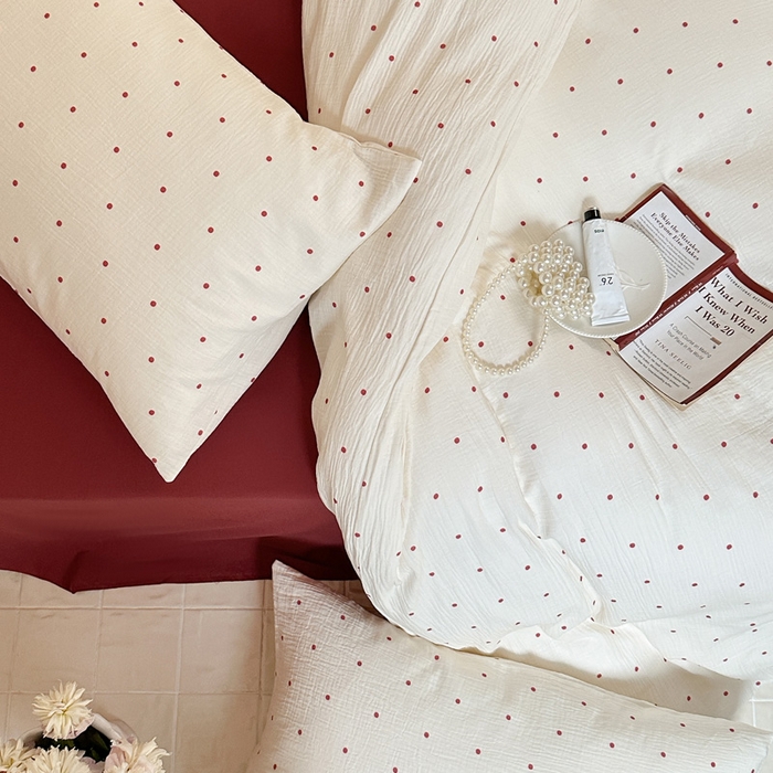 91家纺网 家纺一手货源 找家纺 山舍2025新款皱皱双层纱四件套 波尔卡红波点