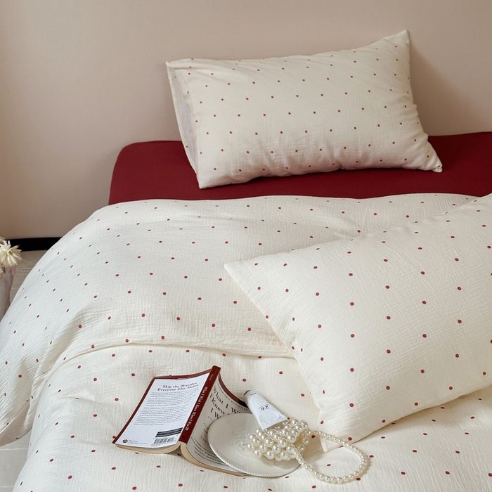 91家纺网 家纺一手货源 找家纺 山舍2025新款皱皱双层纱四件套 波尔卡红波点