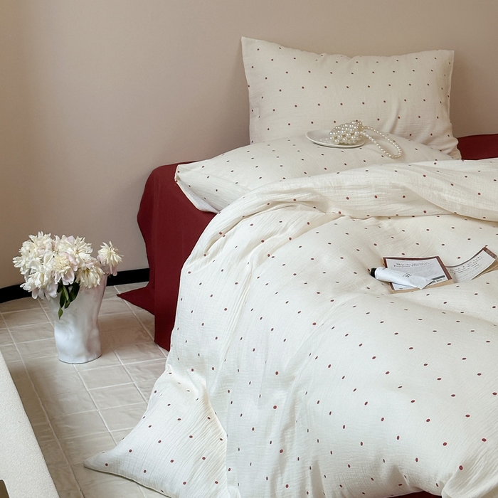 91家纺网 家纺一手货源 找家纺 山舍2025新款皱皱双层纱四件套 波尔卡红波点