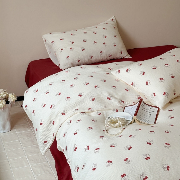 91家纺网 家纺一手货源 找家纺 山舍2025新款皱皱双层纱四件套 莫丽安红樱桃