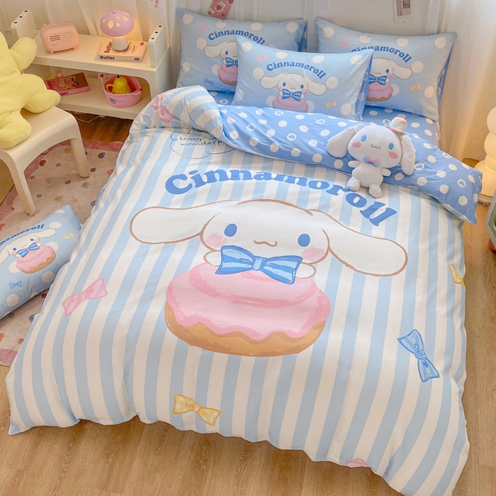 91家纺网 家纺一手货源 找家纺 博雅 2025春夏新款全棉纯棉三丽欧新款大板四件套 全棉大版（口袋枕）蝴蝶结条纹玉桂狗