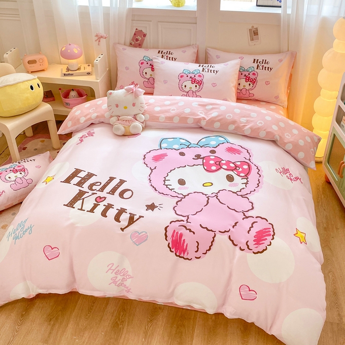 91家纺网 家纺一手货源 找家纺 博雅 2025春夏新款全棉纯棉三丽欧新款大板四件套 全棉大版（口袋枕）玩具熊KT