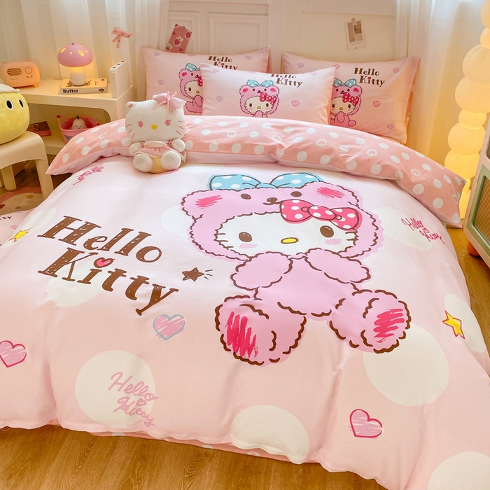 91家纺网 家纺一手货源 找家纺 博雅 2025春夏新款全棉纯棉三丽欧新款大板四件套 全棉大版（口袋枕）玩具熊KT