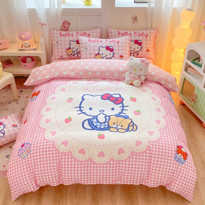 91家纺网 家纺一手货源 找家纺 博雅 2025春夏新款全棉纯棉三丽欧新款大板四件套 全棉大版（口袋枕）小熊饼干KT