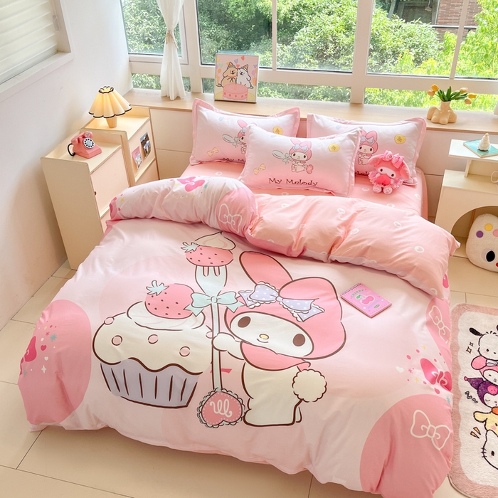 91家纺网 家纺一手货源 找家纺 博雅 2025春夏新款全棉纯棉三丽欧新款大板四件套 全棉大版（信封枕）蛋糕美乐蒂