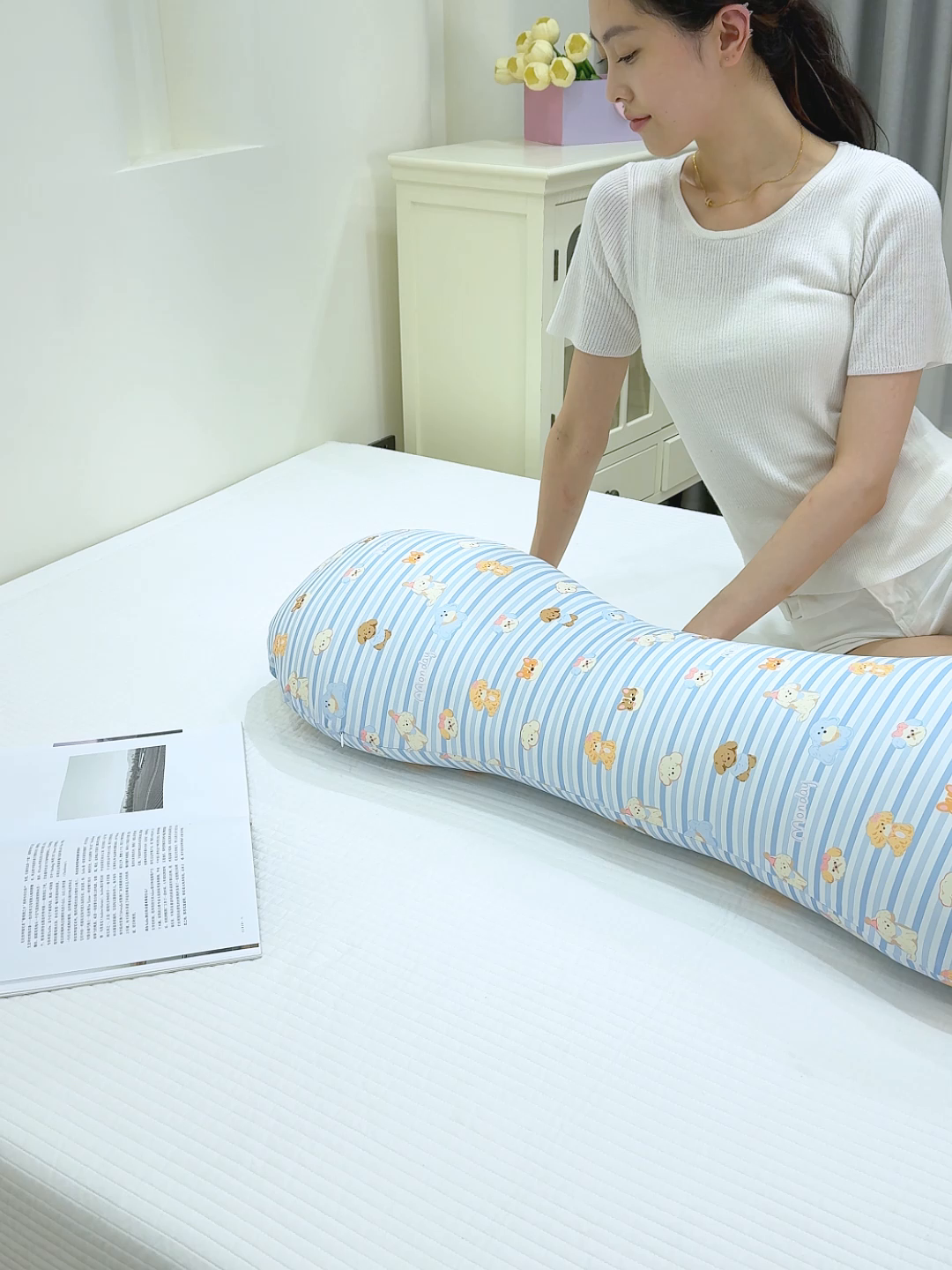 91家纺网 家纺一手货源 找家纺 乐坊 2025新款冰皮骨头睡觉抱枕 冰皮小狗 40x110x20cm/只