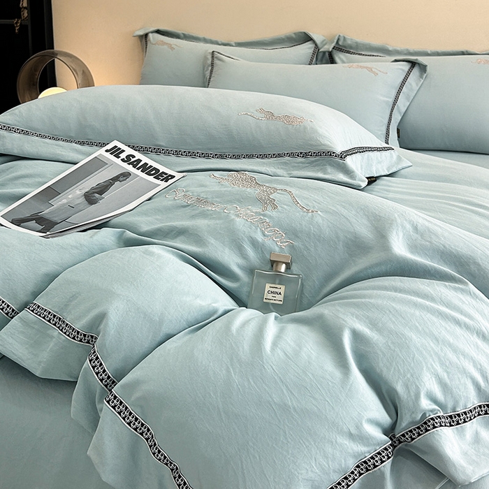 91家纺网 家纺一手货源 找家纺 库里梦家纺 2025新款高精密斜纹棉刺绣四件套-欧利系列 欧利-水绿