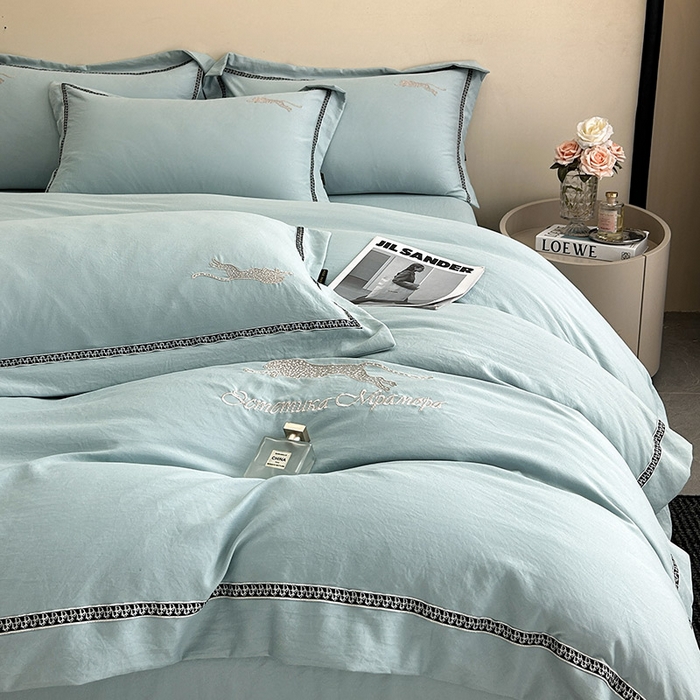 91家纺网 家纺一手货源 找家纺 库里梦家纺 2025新款高精密斜纹棉刺绣四件套-欧利系列 欧利-水绿