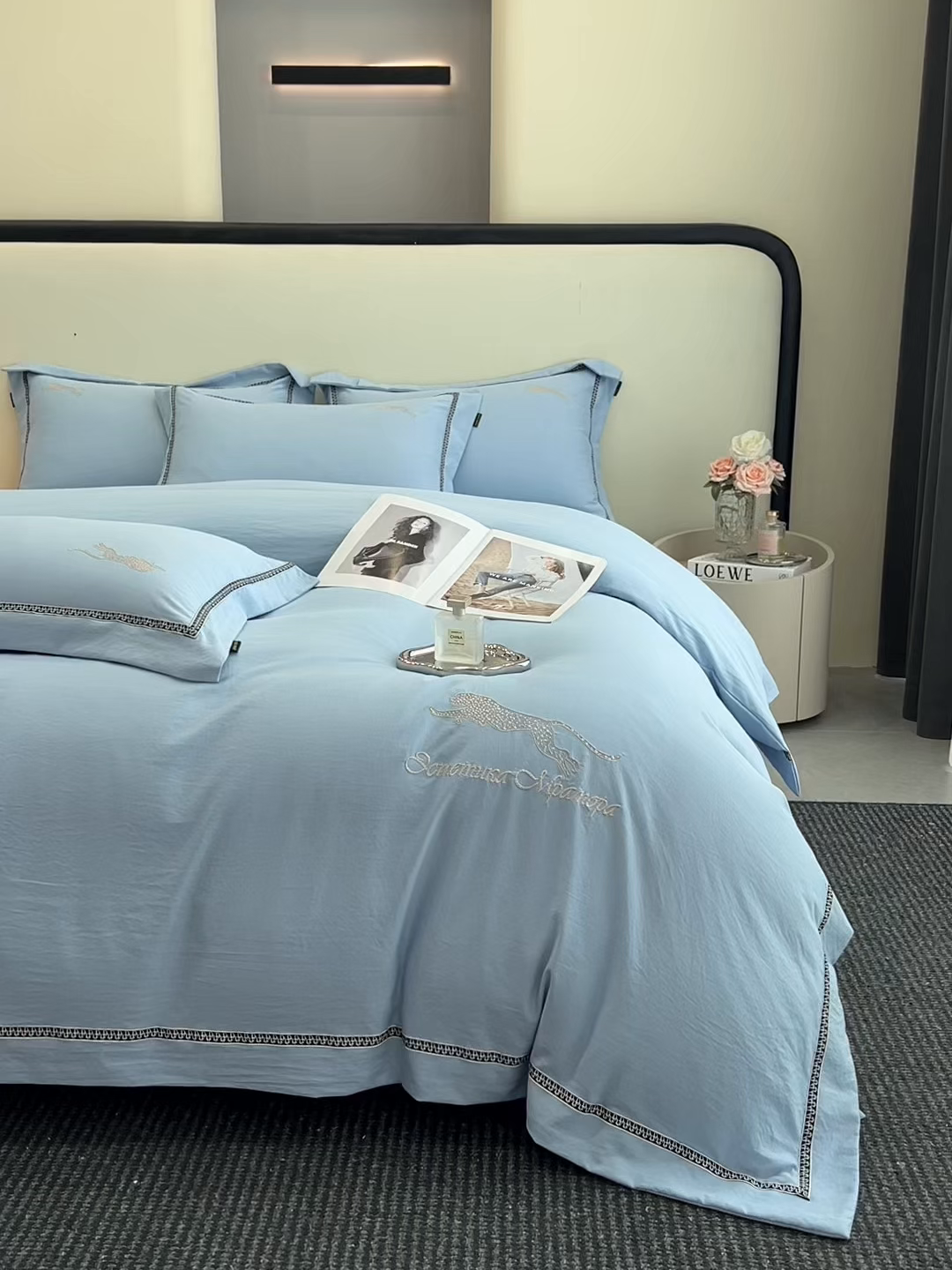 91家纺网 家纺一手货源 找家纺 库里梦家纺 2025新款高精密斜纹棉刺绣四件套-欧利系列 欧利-水绿