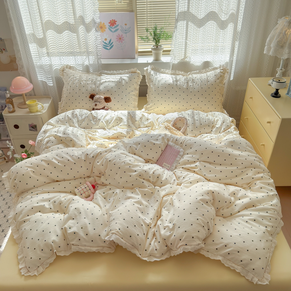 喜颜 2025新款爆款云感提花皱皱纱全棉镂空花边四件套学生宿舍三件套 镂空花边-波点奶黄