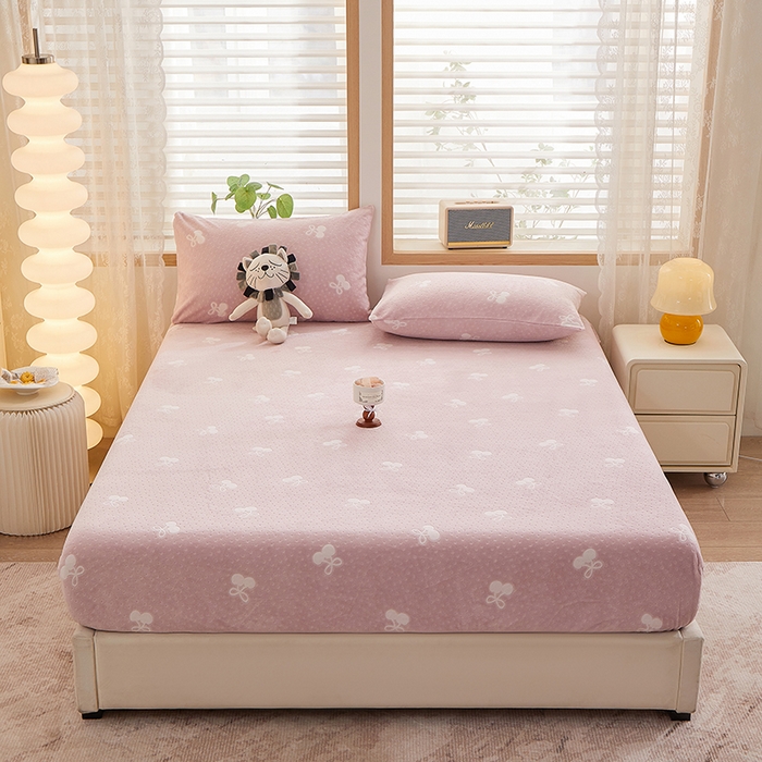 91家纺网 家纺一手货源 找家纺 （总）楼兰公主 2025新款雕花绒床笠