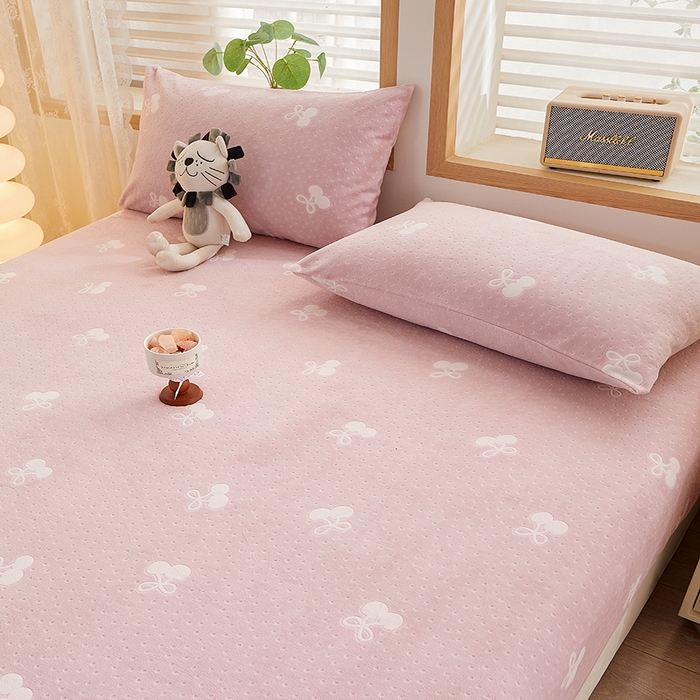 91家纺网 家纺一手货源 找家纺 （总）楼兰公主 2025新款雕花绒床笠