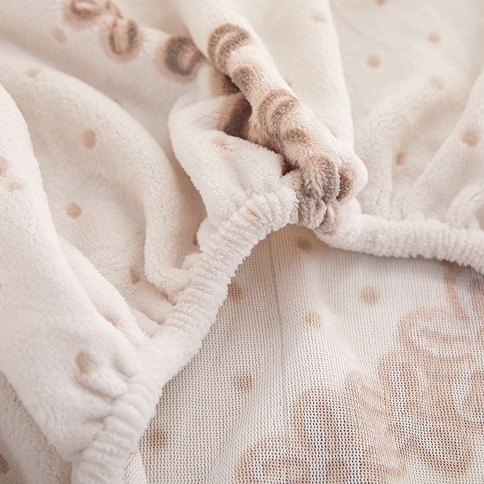 91家纺网 家纺一手货源 找家纺 楼兰公主 2025新款雕花绒床笠 柔绒絮语