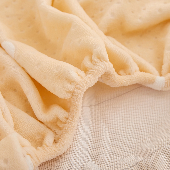 91家纺网 家纺一手货源 找家纺 楼兰公主 2025新款雕花绒床笠 柔羽甜梦