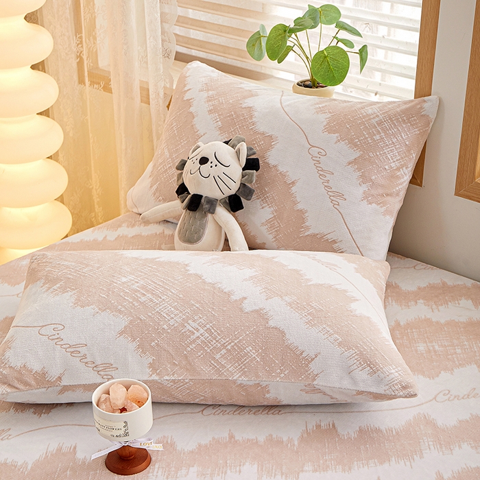 91家纺网 家纺一手货源 找家纺 楼兰公主 2025新款雕花绒床笠 丝绒秘语