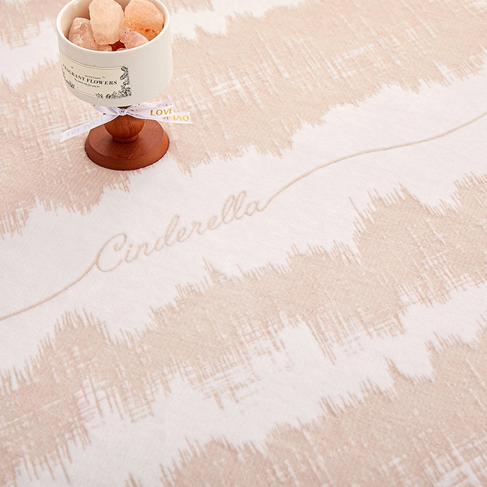 91家纺网 家纺一手货源 找家纺 楼兰公主 2025新款雕花绒床笠 丝绒秘语