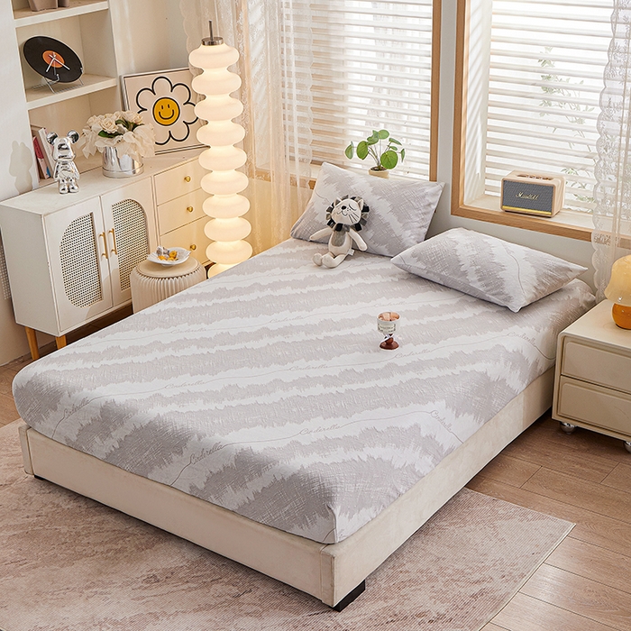 91家纺网 家纺一手货源 找家纺 楼兰公主 2025新款雕花绒床笠 仙度瑞拉