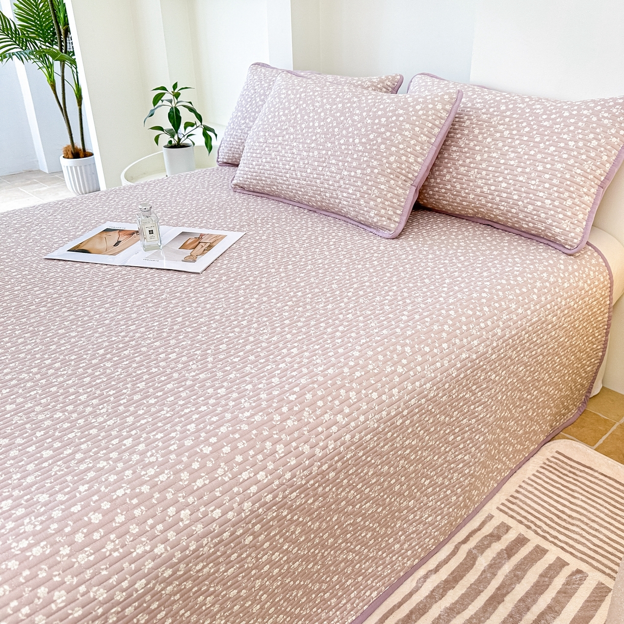 91家纺网 家纺一手货源 找家纺 橘夏家纺 2025新款多功能全棉床盖三件套 野樱苏打～紫