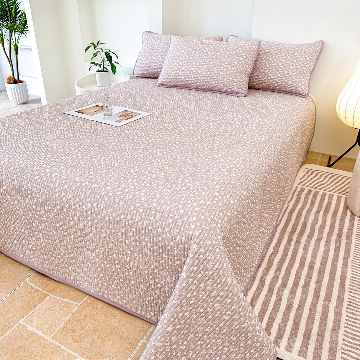 91家纺网 家纺一手货源 找家纺 橘夏家纺 2025新款多功能全棉床盖三件套 野樱苏打～紫